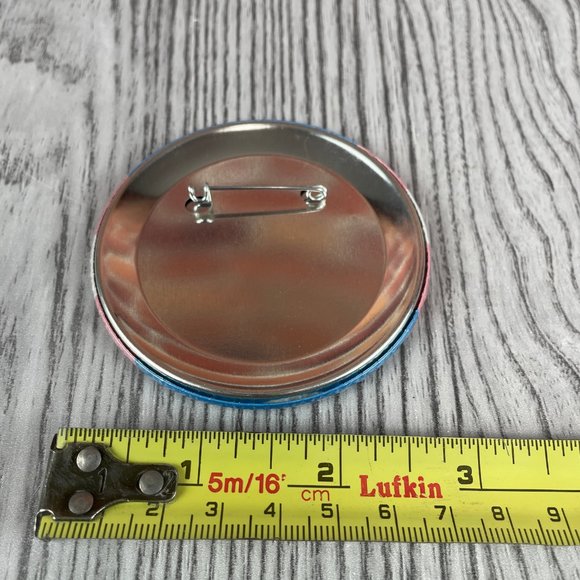 LGBTQ PRIDE Love Wins pinback button - Picture 2 of 2